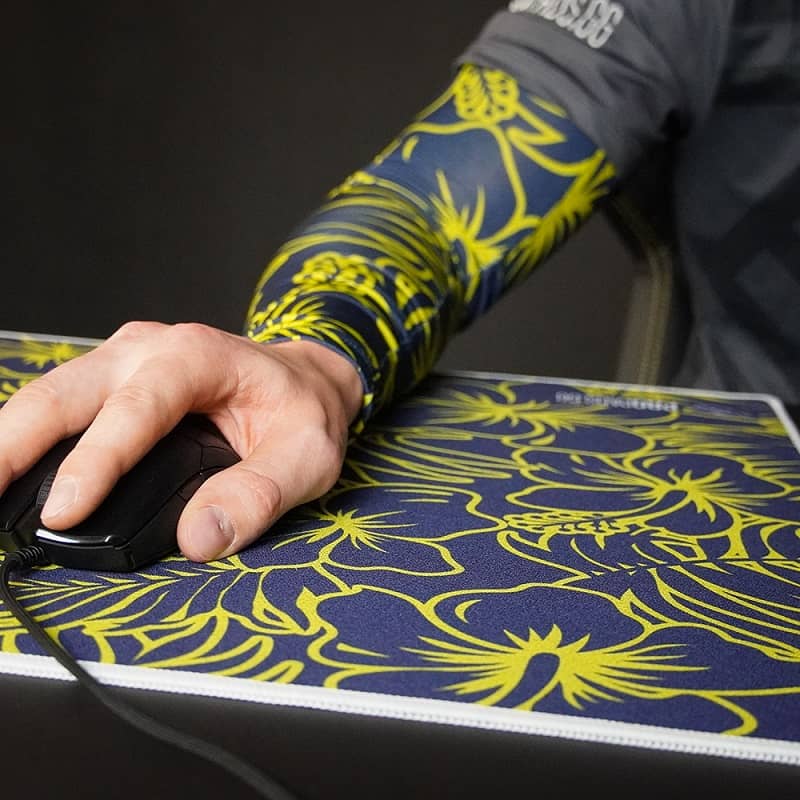 HIBISCUS PRO Gaming Arm Sleeve
