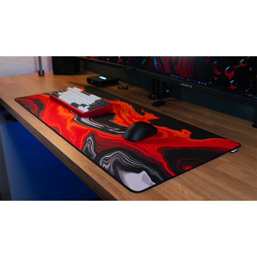 redfluid Gaming Mousepad