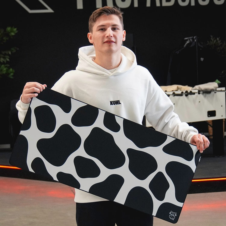 Jonzy Mousepad