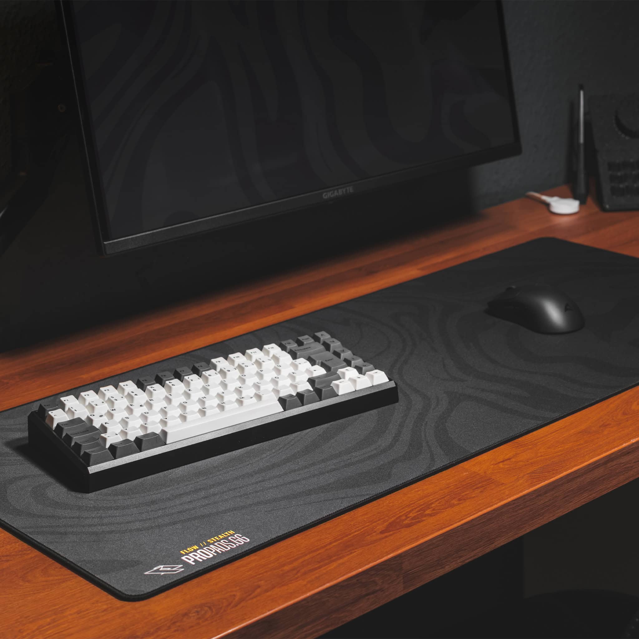 FLOW SERIES – XXL Gaming Mousepad